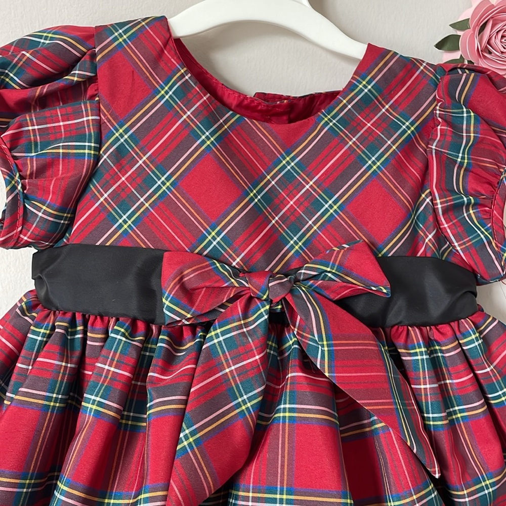 Christmas Dress - Picture 2 of 5
